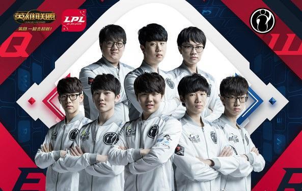 或与持牌经 或与持牌经