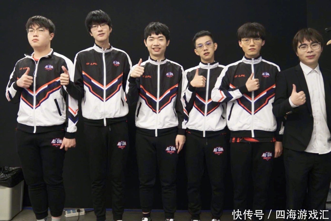 背身牵制 背身牵制